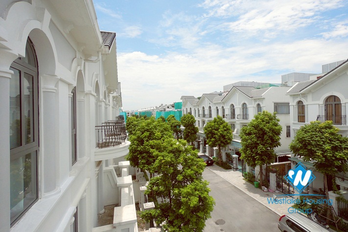 House villa for rent in Vinhome Hamony, Long Bien, Ha Noi